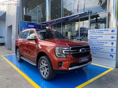 Xe Ford Everest Titanium 2.0L 4x2 AT 2026