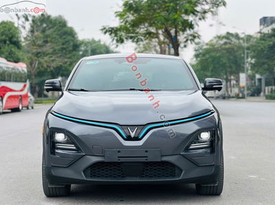 Xe VinFast VF6 Plus 2024