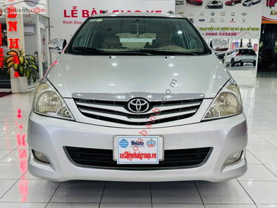 Xe Toyota Innova 2.0G 2012