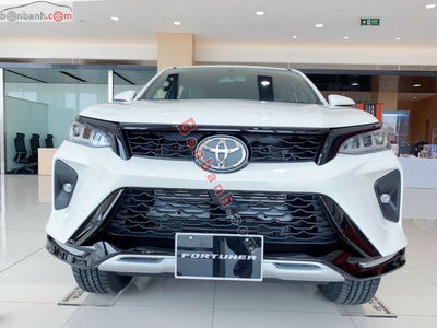 Xe Toyota Fortuner Legender 2.8L 4x4 AT 2026