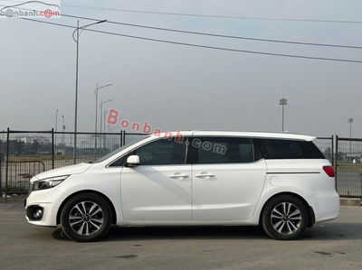 Xe Kia Sedona 2.2L DATH 2017