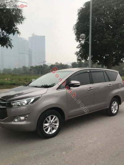 Xe Toyota Innova 2.0E 2018