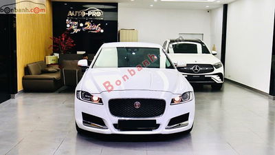 Xe Jaguar XF 2.0 AT 2016