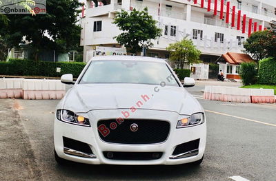 Xe Jaguar XF 2.0 AT 2016