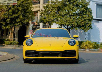 Xe Porsche 911 Carrera 2021