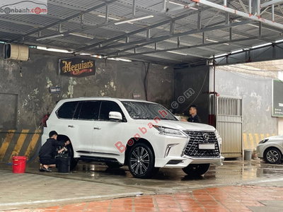 Xe Lexus LX 570 Super Sport 2018