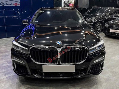 Xe BMW 7 Series 730Li 2015