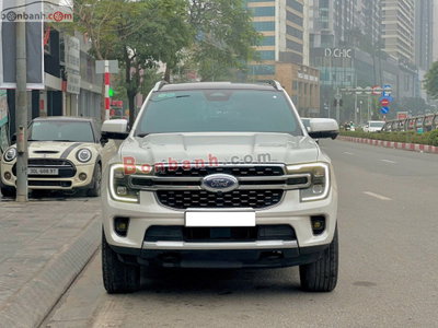 Xe Ford Everest Platinum 2.0L 4x4 AT 2025