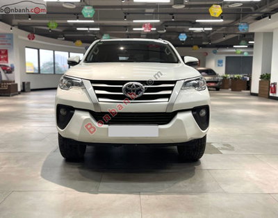 Xe Toyota Fortuner 2.4G 4x2 MT 2019
