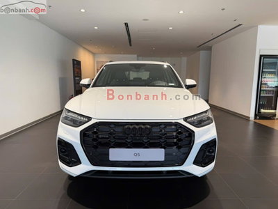 Xe Audi Q5 45 TFSI Quattro 2024