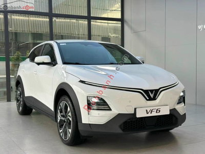 Xe VinFast VF6 Plus 2024