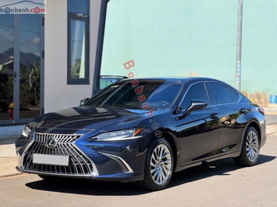 Xe Lexus ES 250 2025