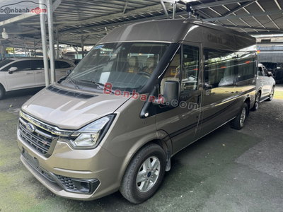 Xe Ford Transit Trend 2024