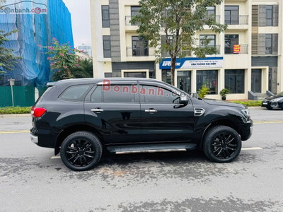 Xe Ford Everest Titanium 2.0L 4x4 AT 2022
