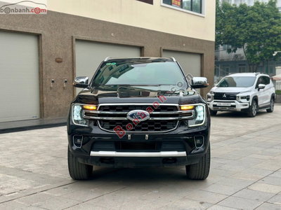 Xe Ford Everest Titanium 2.0L 4x2 AT 2022