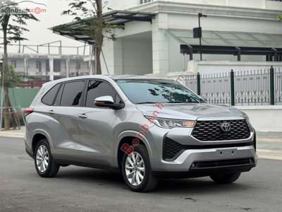 Xe Toyota Innova Cross 2.0 CVT 2024