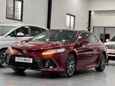 🔴 Toyota Camry 2022 2.0Q - 60.000 km