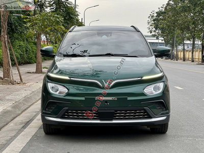 Xe VinFast VF e34 AT 2022