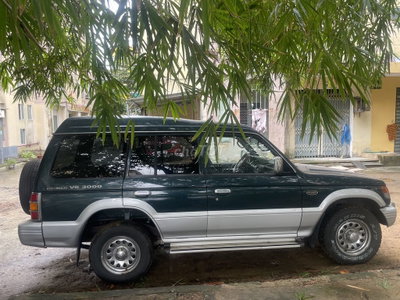 Mitsubishi Pajero 2005 3 - 235 km