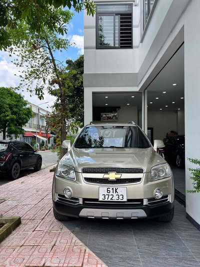 Chevrolet Captiva 2.0 Dầu Tự động Hàng Hiếm