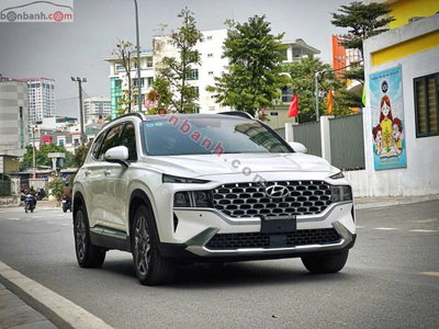 Xe Hyundai SantaFe Cao cấp 2.2L HTRAC 2022
