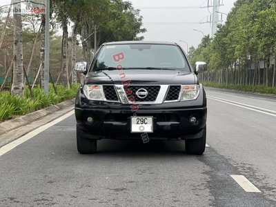 Xe Nissan Navara LE 2.5MT 4WD 2012