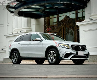 Xe Mercedes Benz GLC 250 4Matic 2017