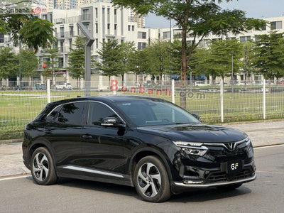 Xe VinFast VF8 Eco AWD 2023
