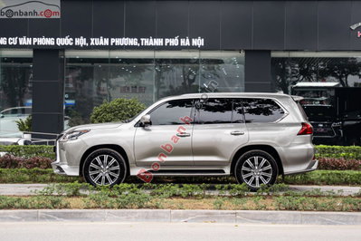 Xe Lexus LX 570 2015