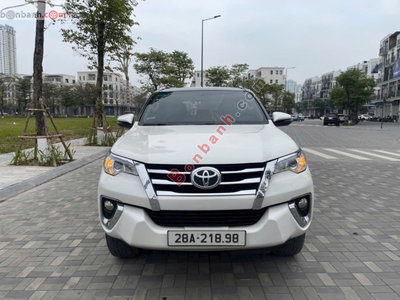 Xe Toyota Fortuner 2.4G 4x2 AT 2020