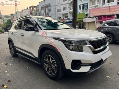 Xe Kia Seltos Luxury 1.4 AT 2022