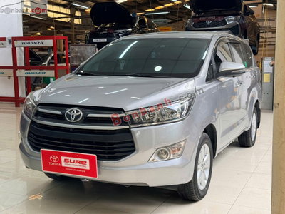 Xe Toyota Innova 2.0E 2020