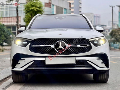 Xe Mercedes Benz GLC 300 4Matic 2023