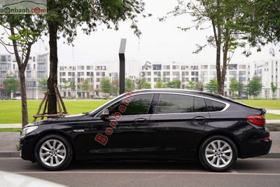 Xe BMW 5 Series 528i GT 2015