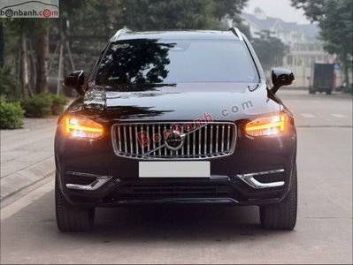 Xe Volvo XC90 Recharge Ultimate T8 AWD 2024