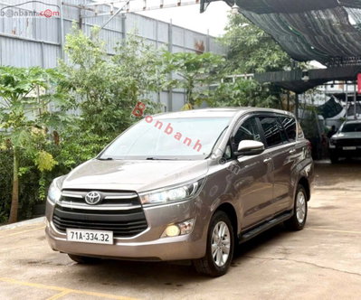 Xe Toyota Innova 2.0G 2018
