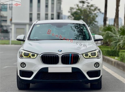 Xe BMW X1 sDrive20i 2016