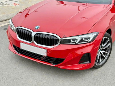 Xe BMW 3 Series 320i Sport Line 2024