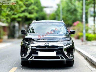 Xe Mitsubishi Outlander Premium 2.0 CVT 2021