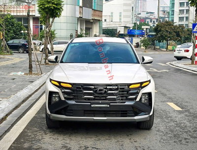 Xe Hyundai Tucson 2.0 AT Tiêu chuẩn 2024