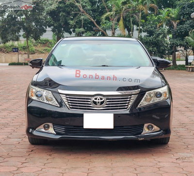Xe Toyota Camry 2.0E 2014