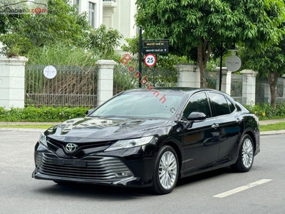 Xe Toyota Camry 2.5Q 2021