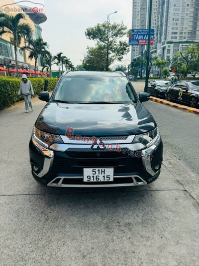 Xe Mitsubishi Outlander Premium 2.0 CVT 2021