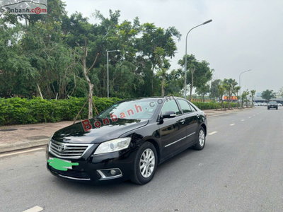 Xe Toyota Camry 2.0E 2010