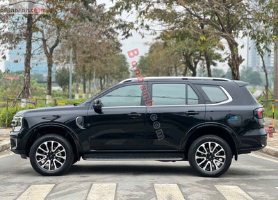 Xe Ford Everest Platinum 2.0L 4x4 AT 2025