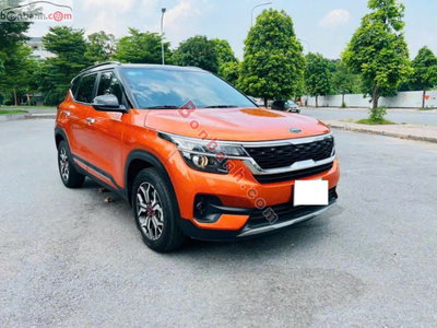 Xe Kia Seltos Luxury 1.4 AT 2020