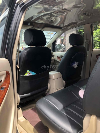 Toyota Innova 2008 G - 176000 km