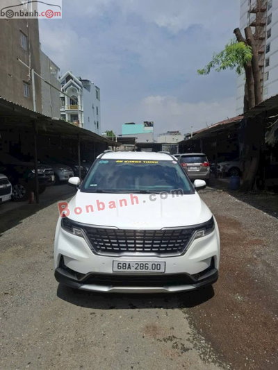 Xe Kia Carnival Premium 2.2D 2022