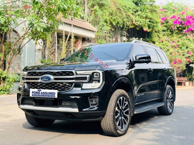 Xe Ford Everest Platinum 2.0L 4x4 AT 2025