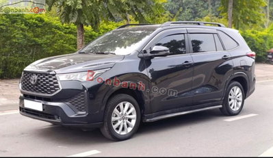 Xe Toyota Innova Cross 2.0 CVT 2024